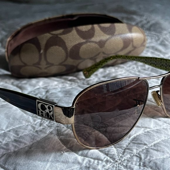 Coach Aviator Sunglasses - Picture 1 of 3